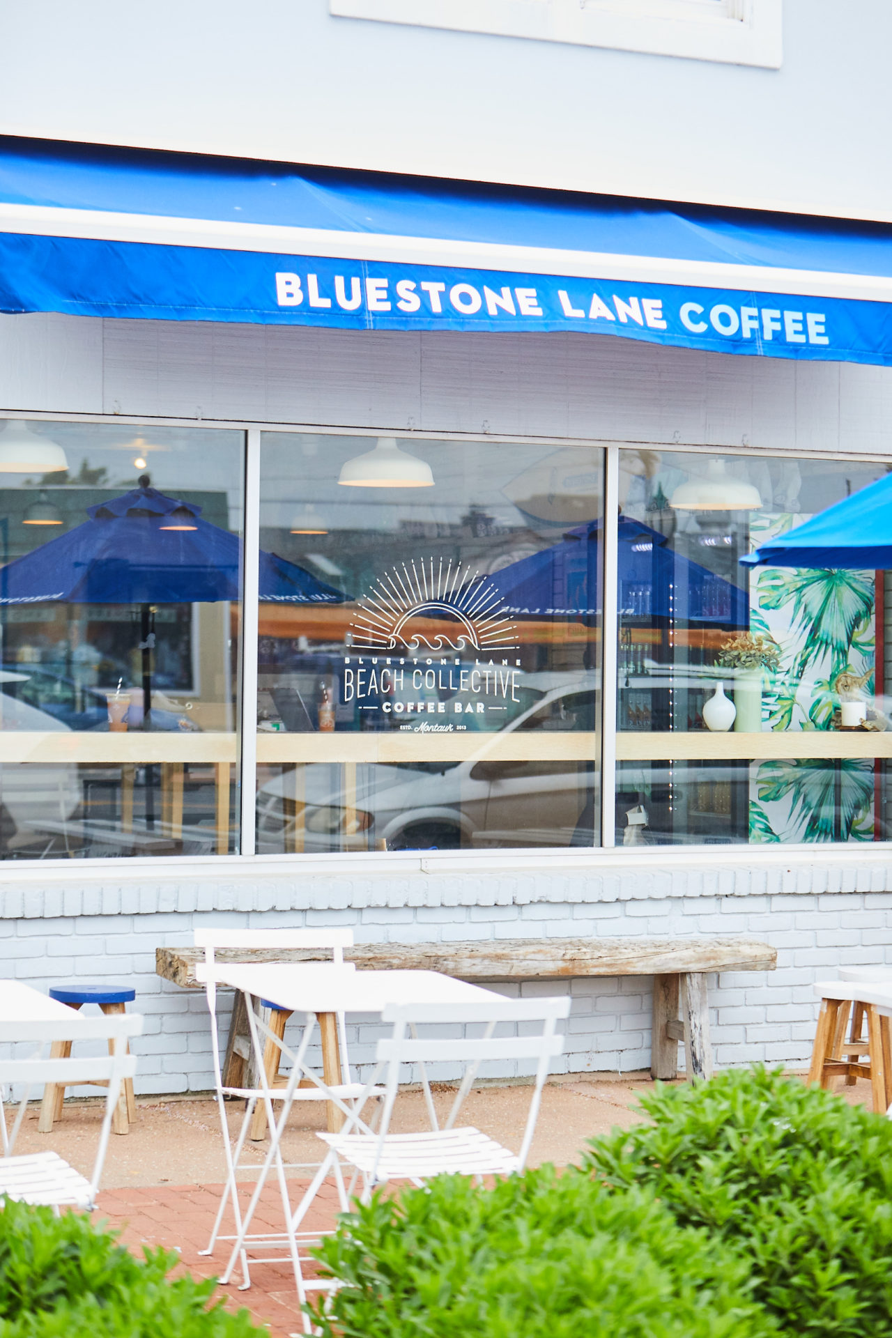 Bluestone Lane Montauk store exterior