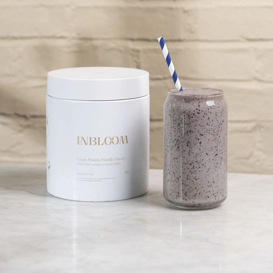 InBloom Protein Powder and Berry Smoothie